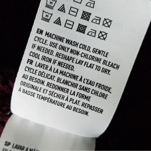 AEO Sweater - Picture 8 of 8